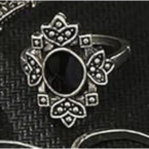 Geometric Black and Silver Tone Art Nouveau Ring 7